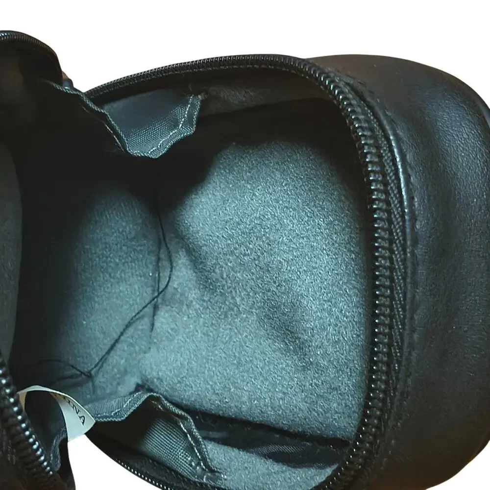 Vintage Case Logic Black Padded Leather Small Camera Case with Belt Loop